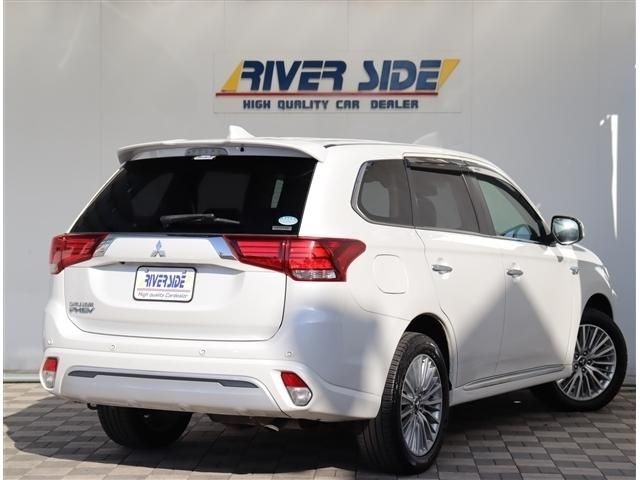 ef82c7d55b5406d49b04dafd259cbda7.jpg