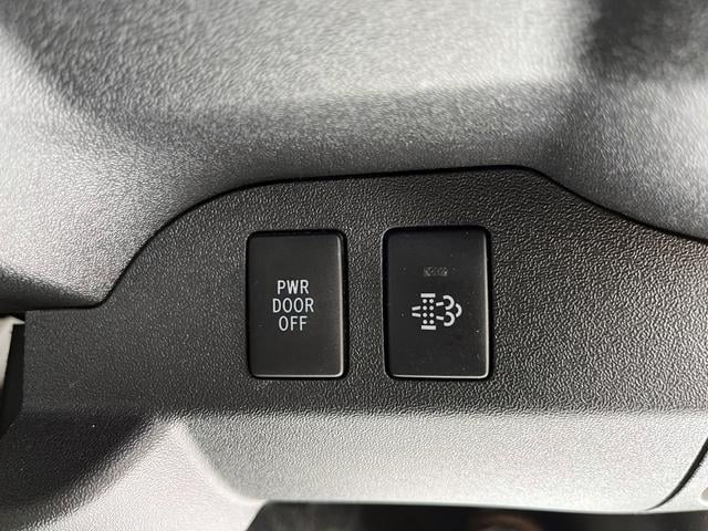 0500199A30250920W00113.jpg