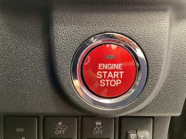 0702758A30260818W00113.jpg