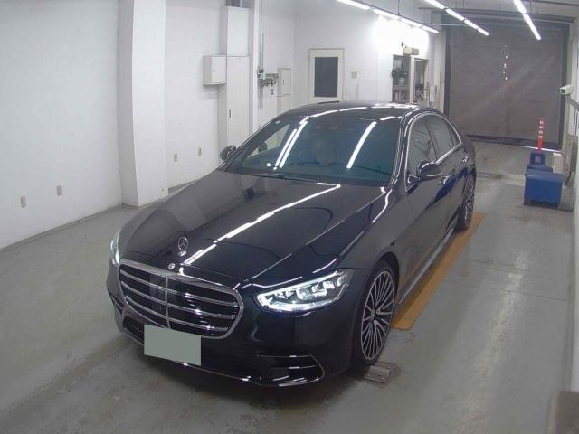 27057649_carP_l_4.jpg