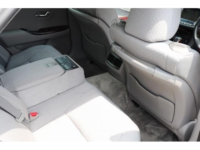 25492267_carP_l_14.jpg