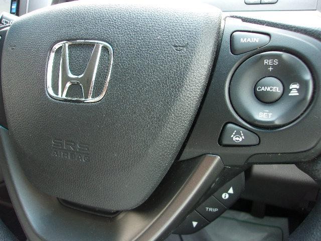 0502398A30260901W00115.jpg