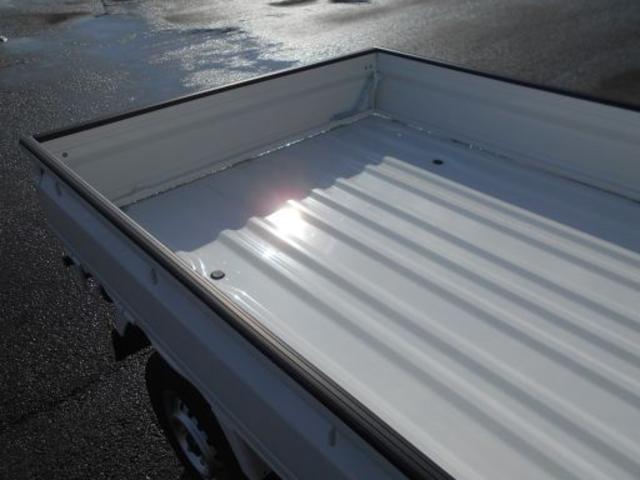0900218A30260321W00208.jpg