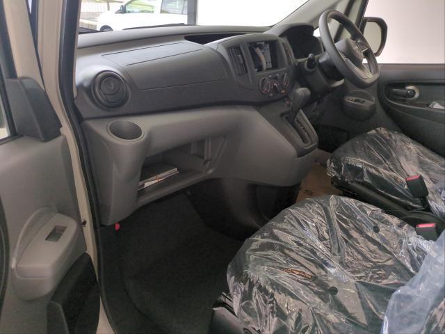 24500825_carP_l_9.jpg