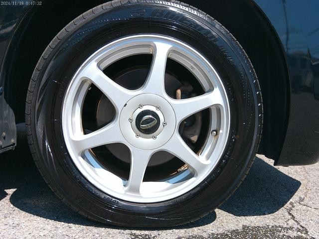 0561004A30260825W00112.jpg