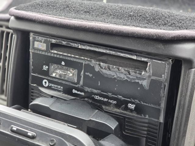 26716514_carP_l_8.jpg