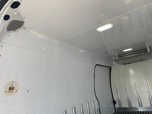0551436A30260320W00117.jpg