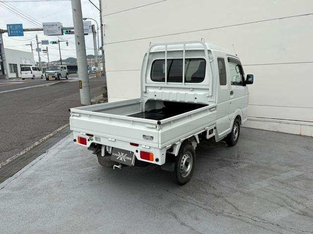 5e99edc0367f5fdf697ac560d7f309bc.jpg