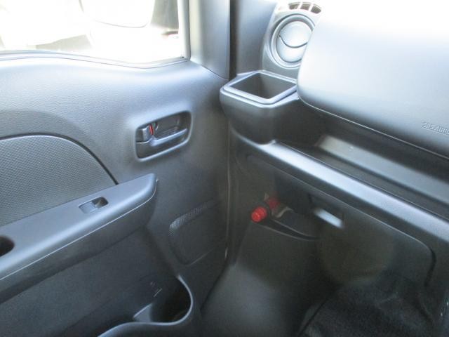 25694625_carP_l_18.jpg