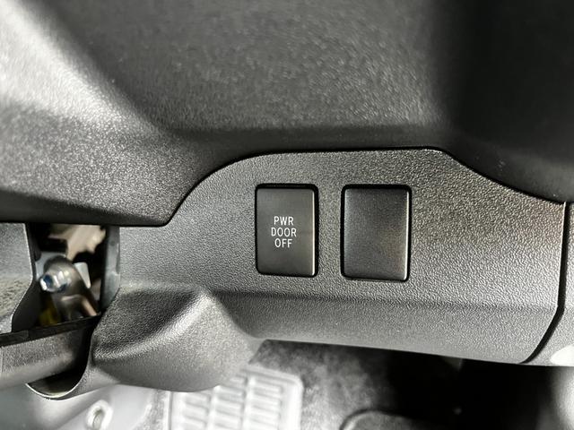 0500199A20260625W00218.jpg