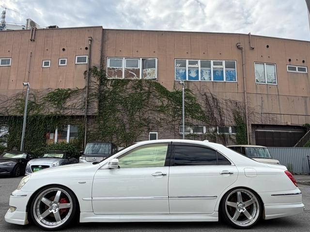 26725916_carP_l_13.jpg