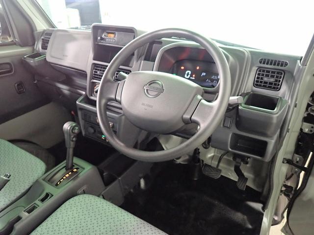0201999A30260425W00616.jpg