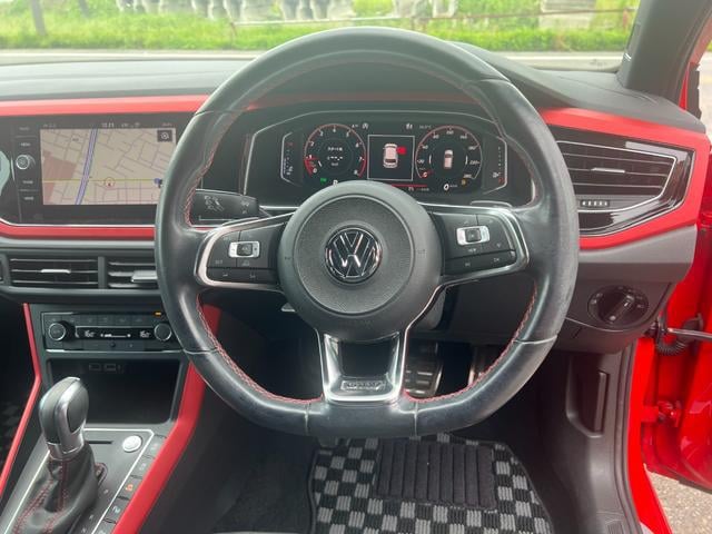 0404042A30250717W00112.jpg
