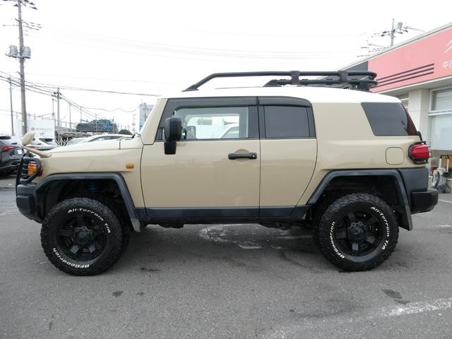 0541361A30261025W00317.jpg