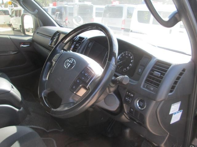 0550673A30260223W00211.jpg