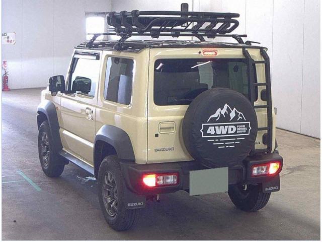 24280800_carP_l_3.jpg