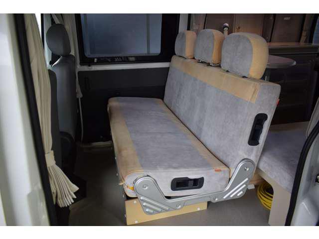 d1ecc2902fe71800ee575f4de431d8ba.jpg