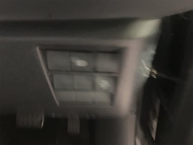 0802598A30261023W00114.jpg