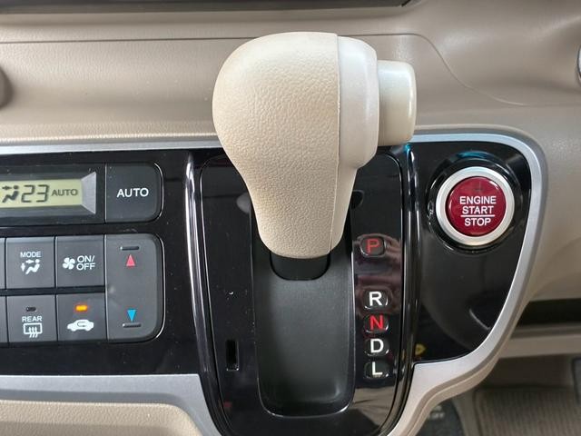 0403511A30261027W00218.jpg