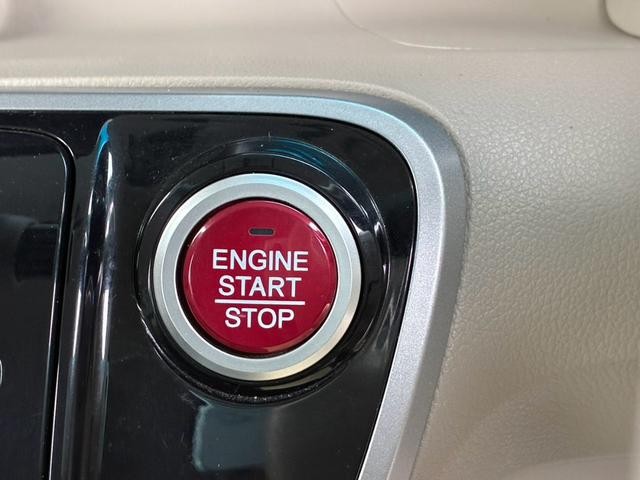 0403511A30261027W00219.jpg
