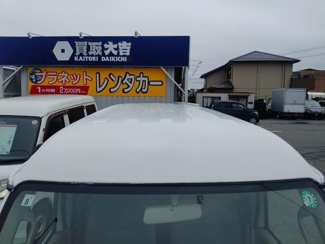 0208251A30260907W00117.jpg