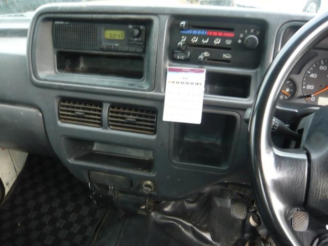 0840448A30260903W00211.jpg