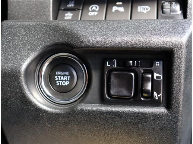 0560809A30261028W00114.jpg