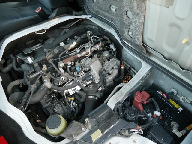0206427A30260612W00112.jpg
