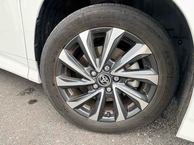 0701055A30261020W00219.jpg