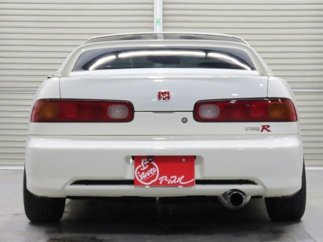 26474988_carP_l_3.jpg