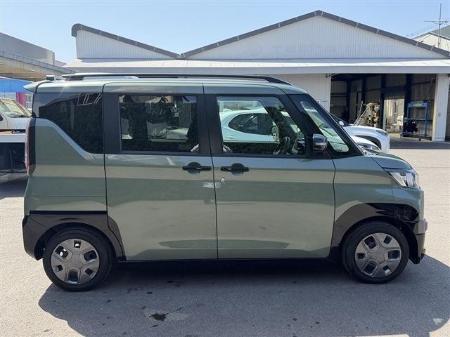 23609677_carP_l_4.jpg