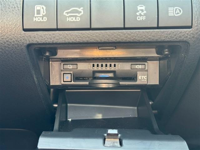 26111361_carP_l_20.jpg