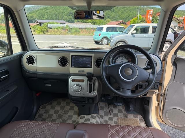 0122690A30260718W00314.jpg