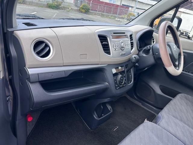 26378864_carP_l_2.jpg
