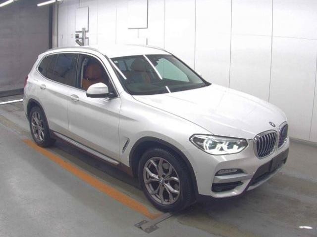 27032700_carP_l_4.jpg