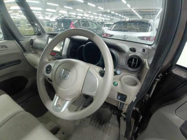25057006_carP_l_15.jpg