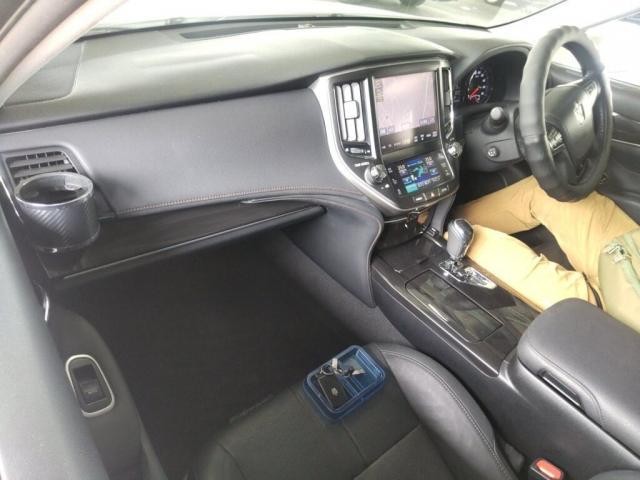 27144778_carP_l_15.jpg