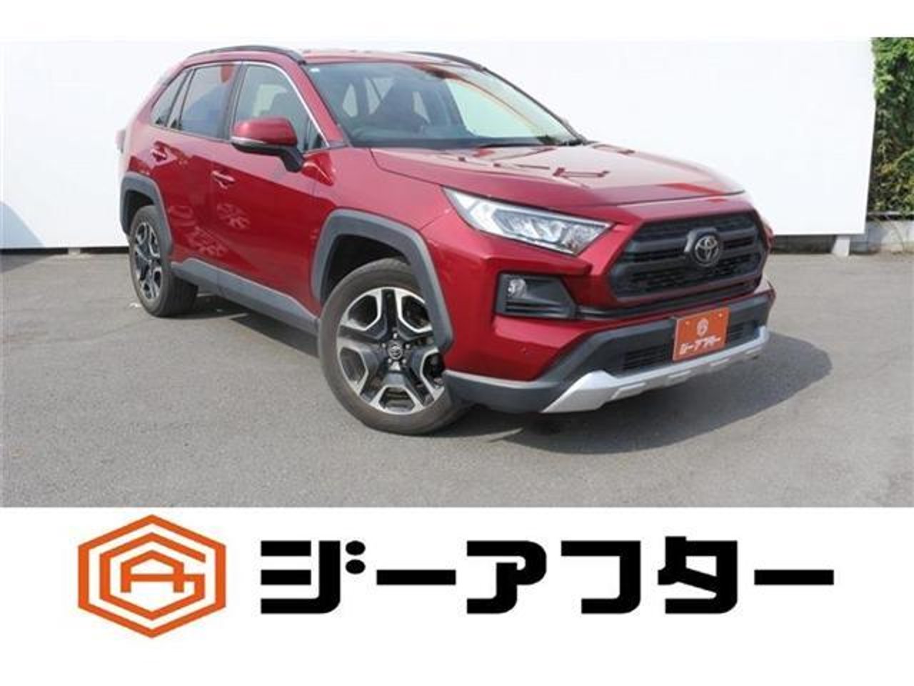 2019 Toyota Rav4, photo 1 of 1