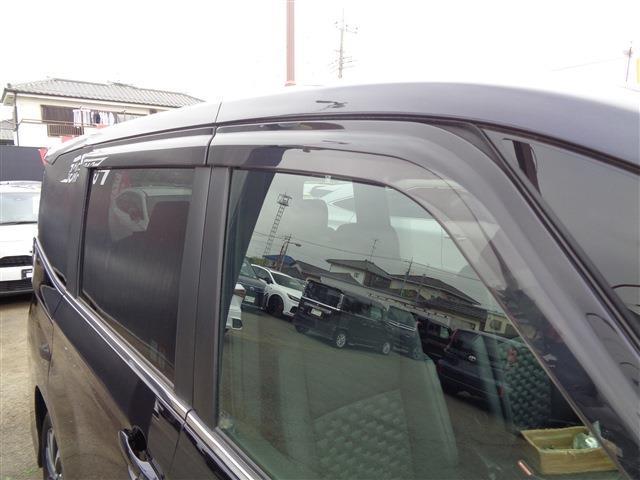23680578_carP_l_2.jpg