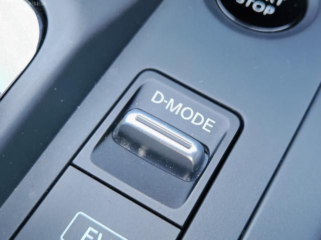0800205A30260812W00109.jpg