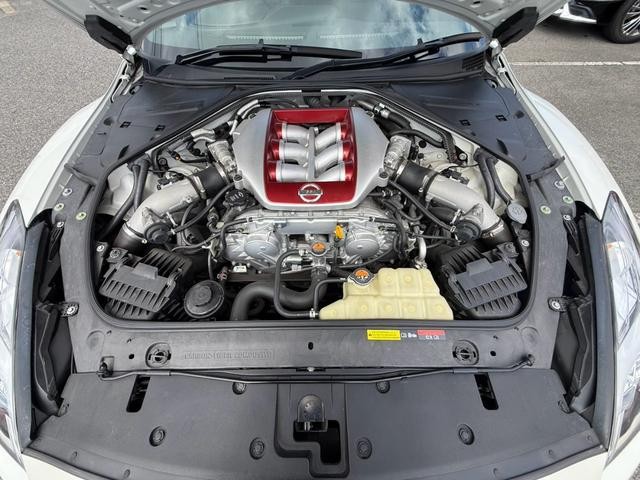 0704601A30260822W00613.jpg
