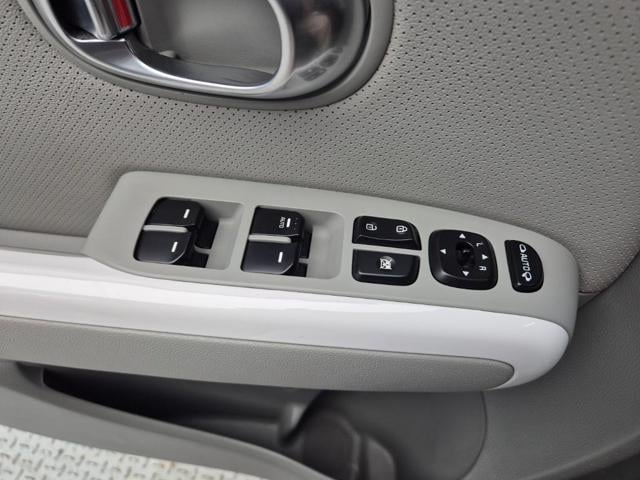5091000905R18.jpg