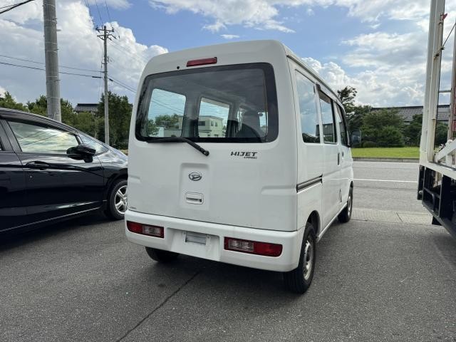 25637988_carP_l_14.jpg