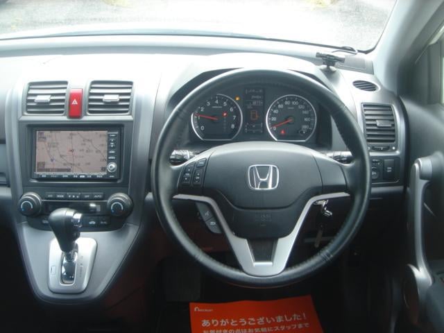 0500960A30240429W00103.jpg