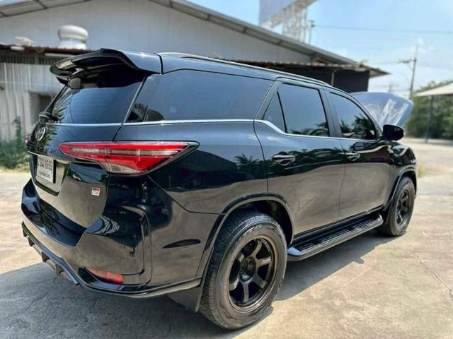 0c9f8fa9cb0ae4bfe9e1025a0427bcdf.jpeg