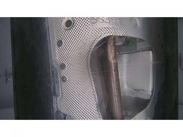 26497126_carP_l_6.jpg