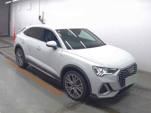 23615736_carP_l_10.jpg