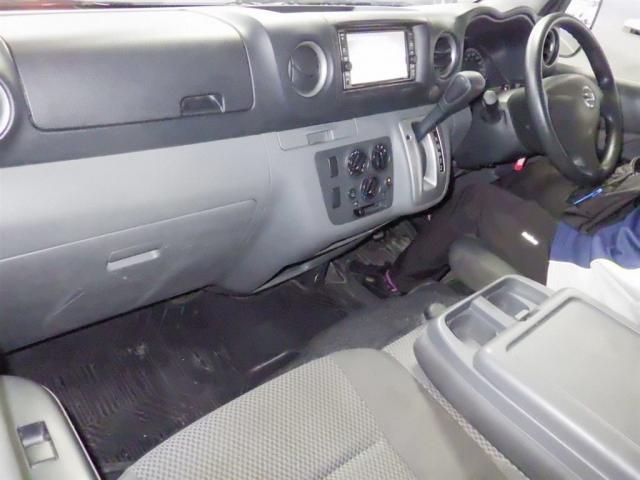 24095797_carP_l_15.jpg