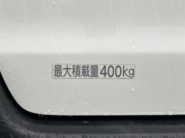0403499A30261027W00309.jpg