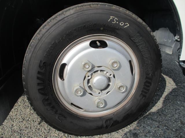 26380946_carP_l_18.jpg